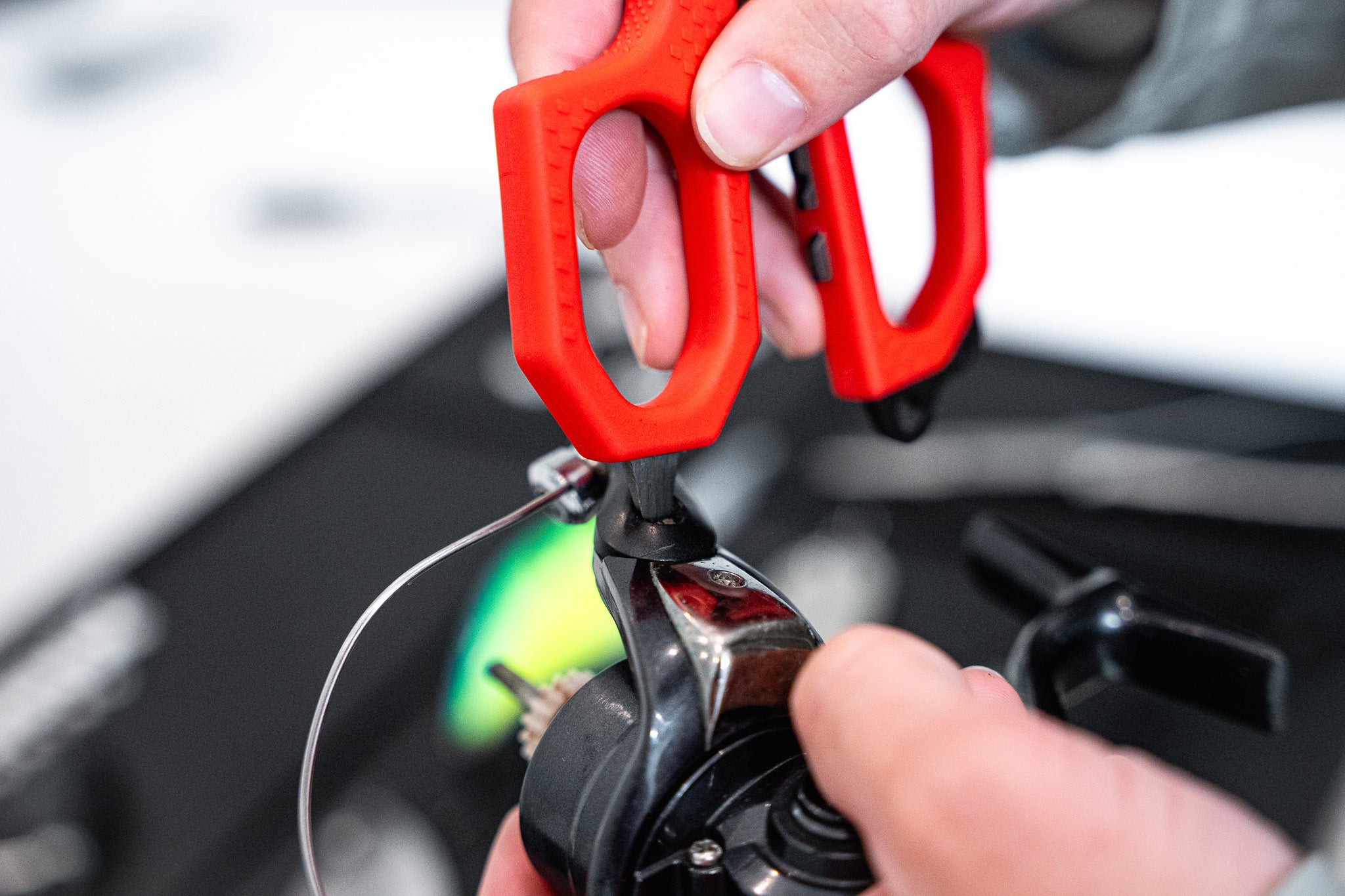6th Sense Pro Fishing Shears - Red – 6th Sense Fishing