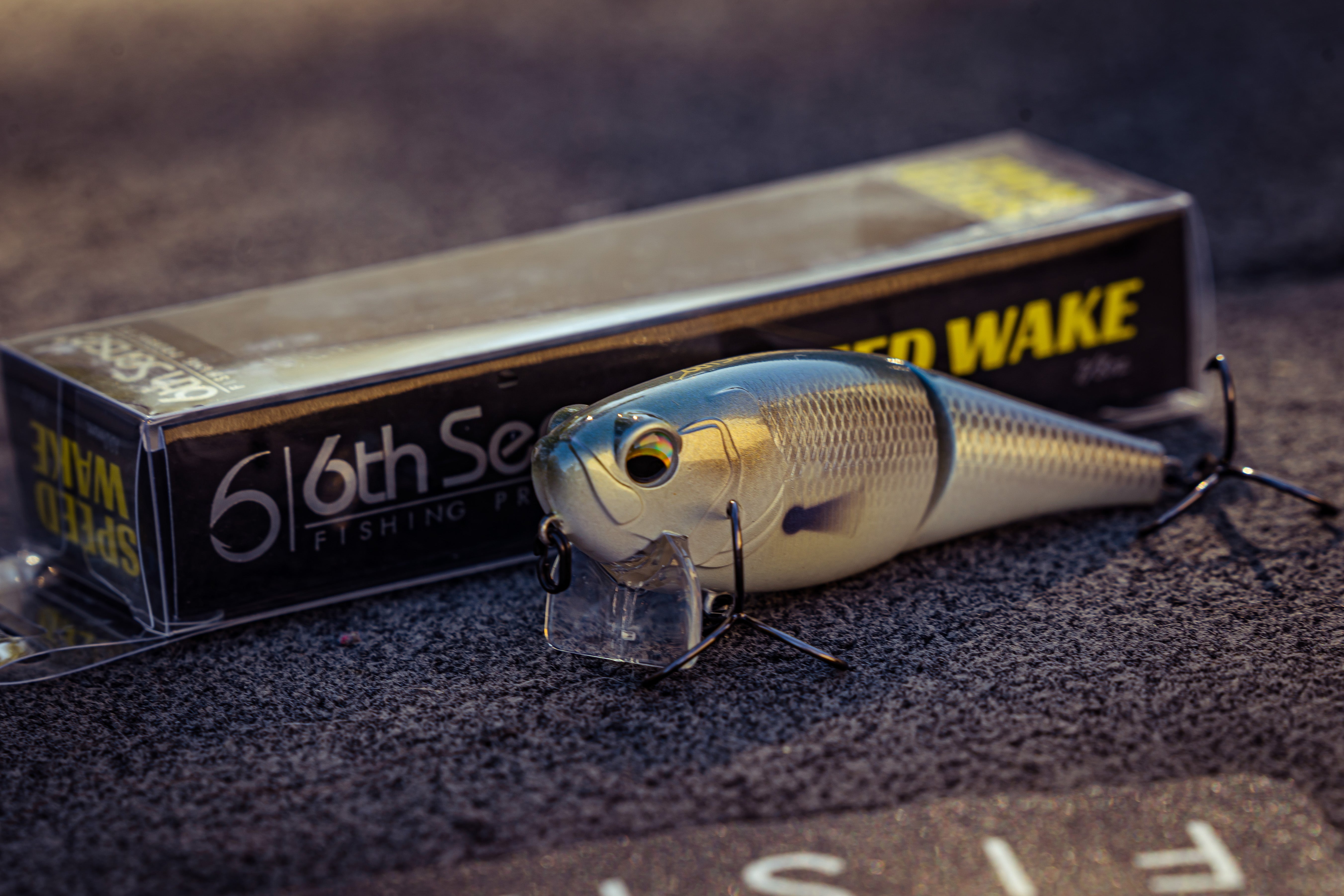 6th Sense Fishing Speed Wake - Shallow - Crankbait - Wakebait - Bass Lure